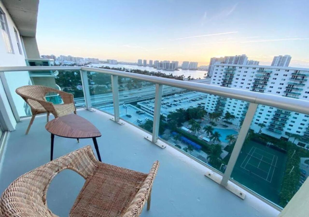 Zen Vacation Rentals Modern Penthouse Across Ocean Miami Beach Zewnętrze zdjęcie