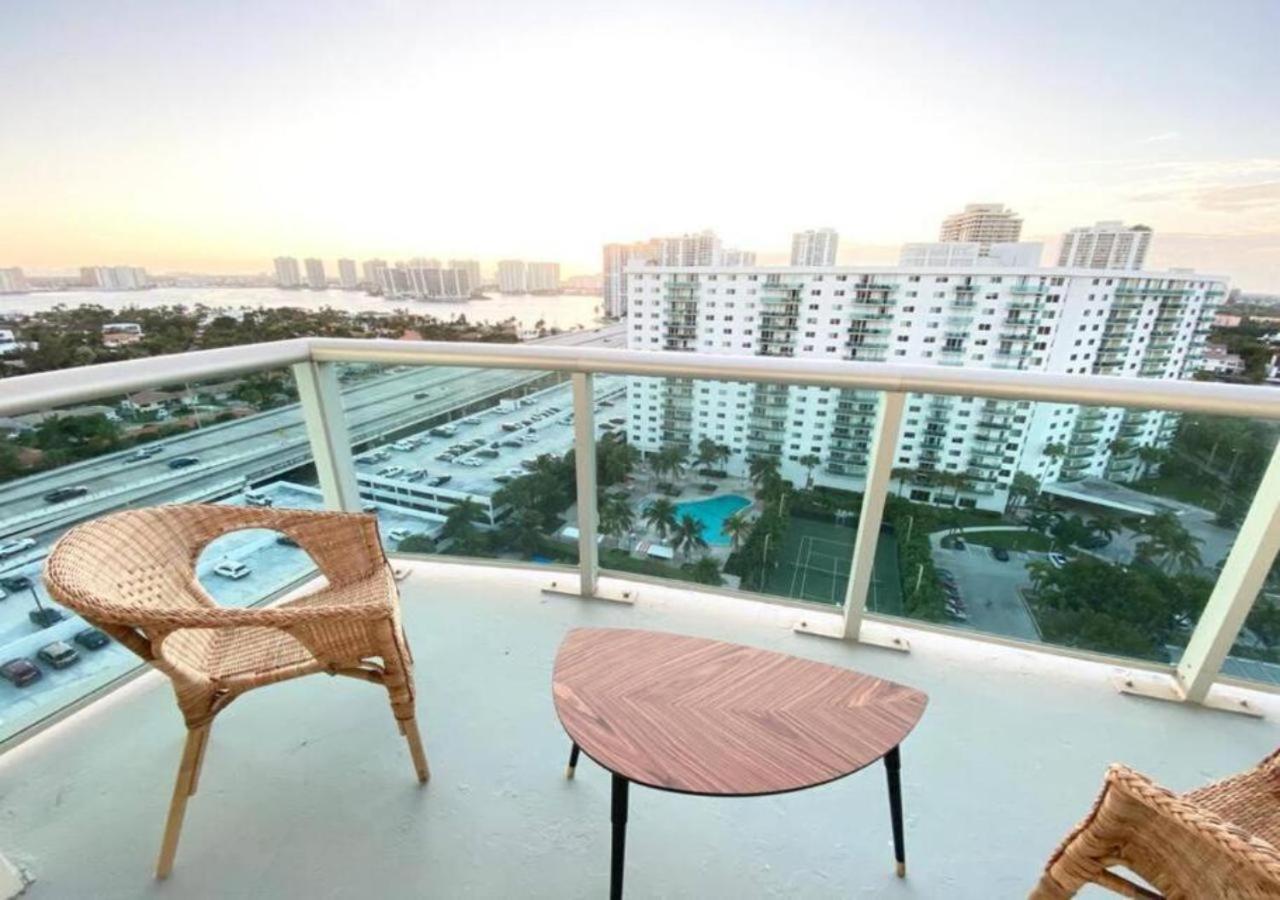 Zen Vacation Rentals Modern Penthouse Across Ocean Miami Beach Zewnętrze zdjęcie